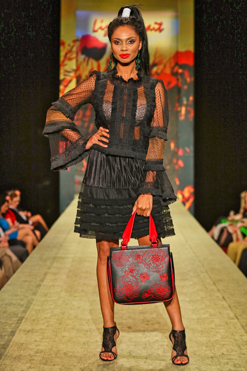 Bluza tul cu buline si detalii din dantela 2483A